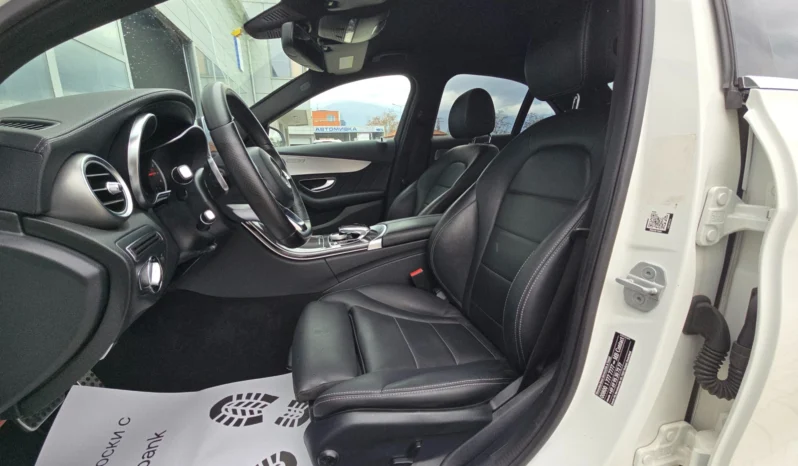 
								Mercedes-Benz C 200 AMG full									