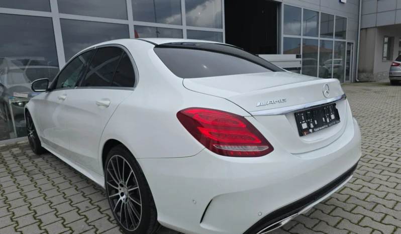 
								Mercedes-Benz C 200 AMG full									